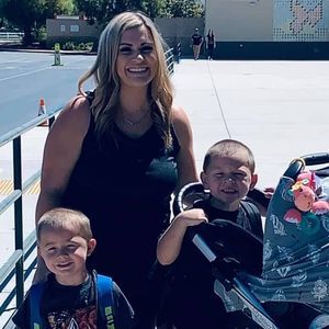 Meet your Posher, Rebecca